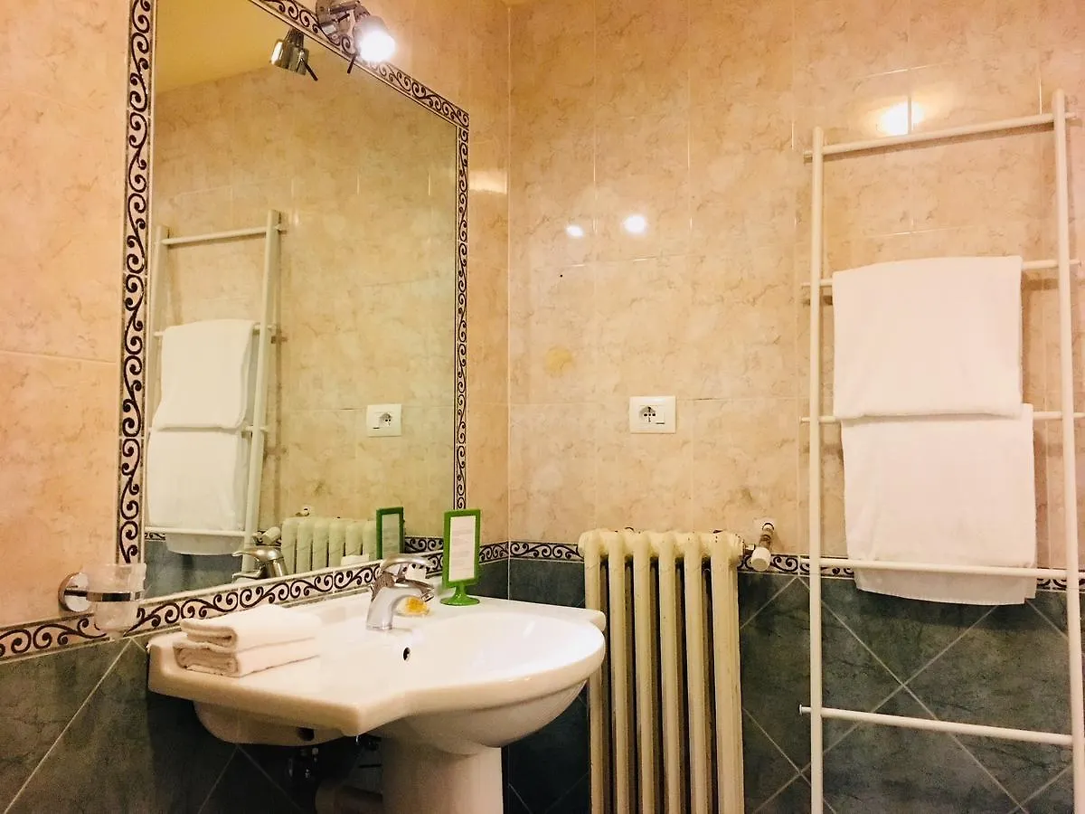 ***  Hotel Il Poeta Dante Florence Italy