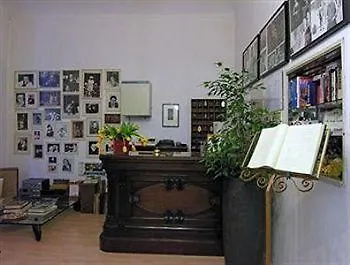 ***  Hotel Il Poeta Dante Florence Italy