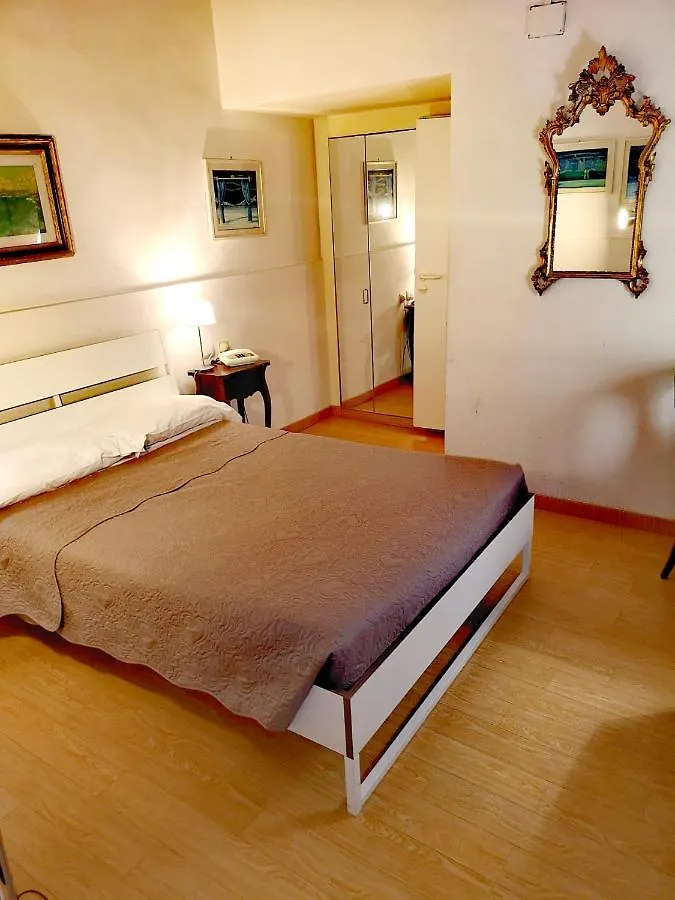 Hotel Il Poeta Dante Florence Italy
